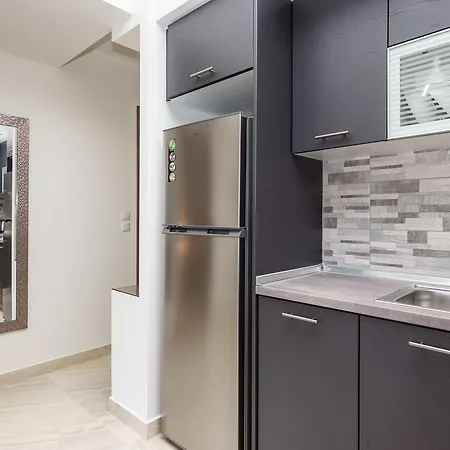 Saint Dimitris Center Sea View Apartment *